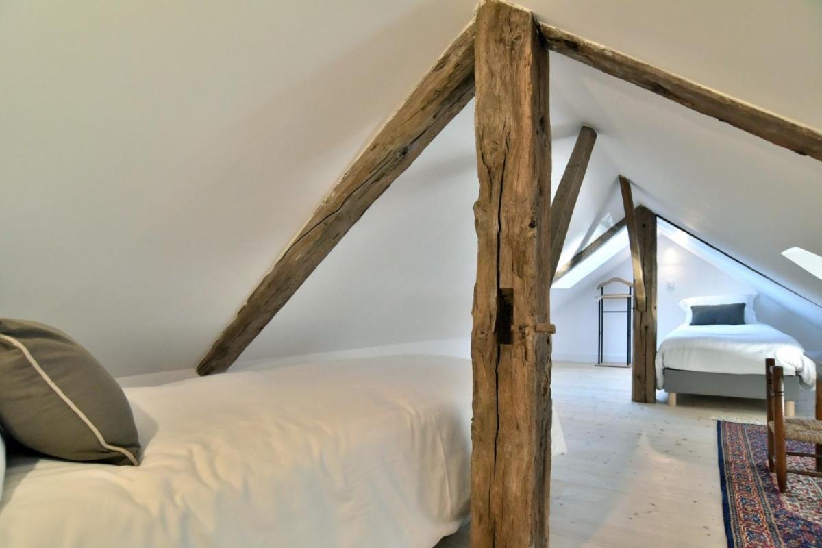 Lostra 2 - Appartement Avec Mezzanine, Front De Mer A Cancale Sur Le Port De La Houle Extérieur photo